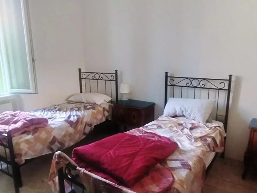 Immagine 29 di Casa indipendente in vendita  a Carrara