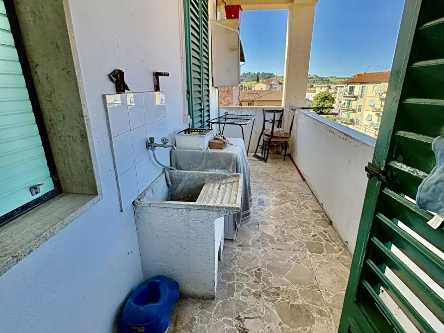 Immagine 11 di Appartamento in vendita  a Certaldo