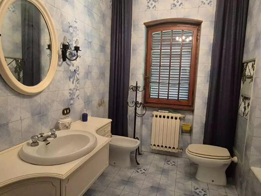 Immagine 34 di Casa bifamiliare in vendita  a Camaiore