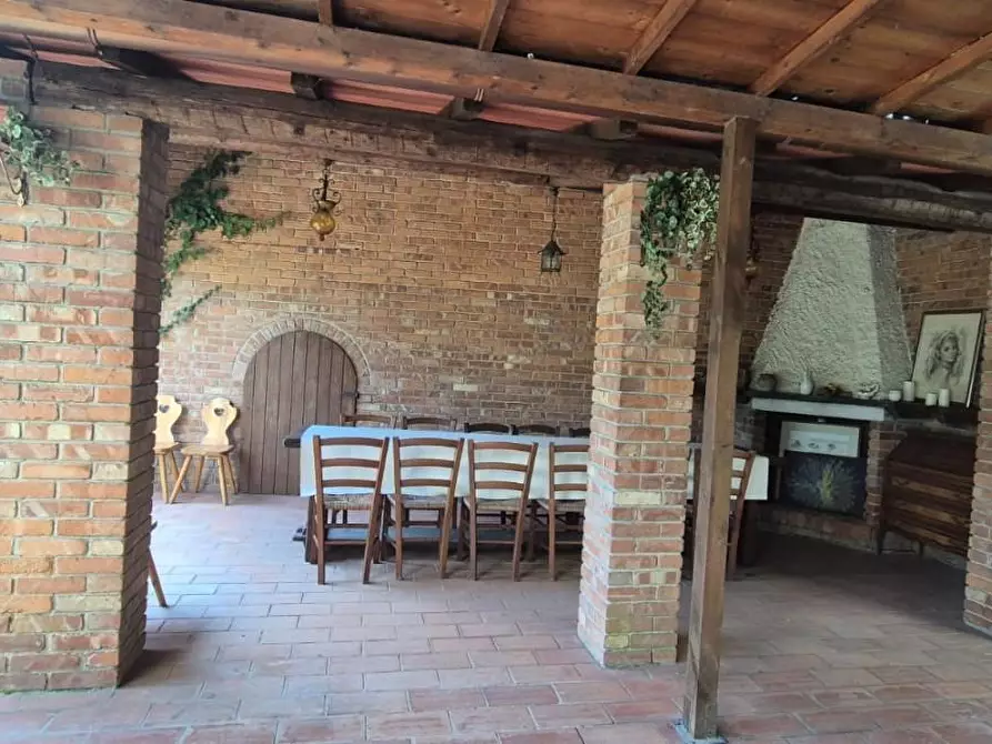 Immagine 6 di Casa bifamiliare in vendita  a Camaiore