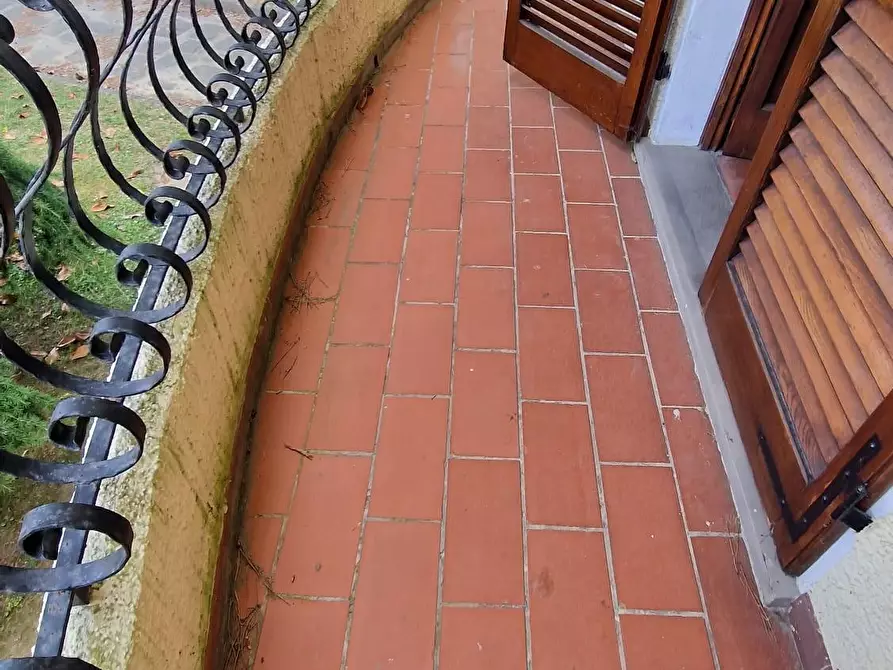 Immagine 29 di Casa bifamiliare in vendita  a Camaiore