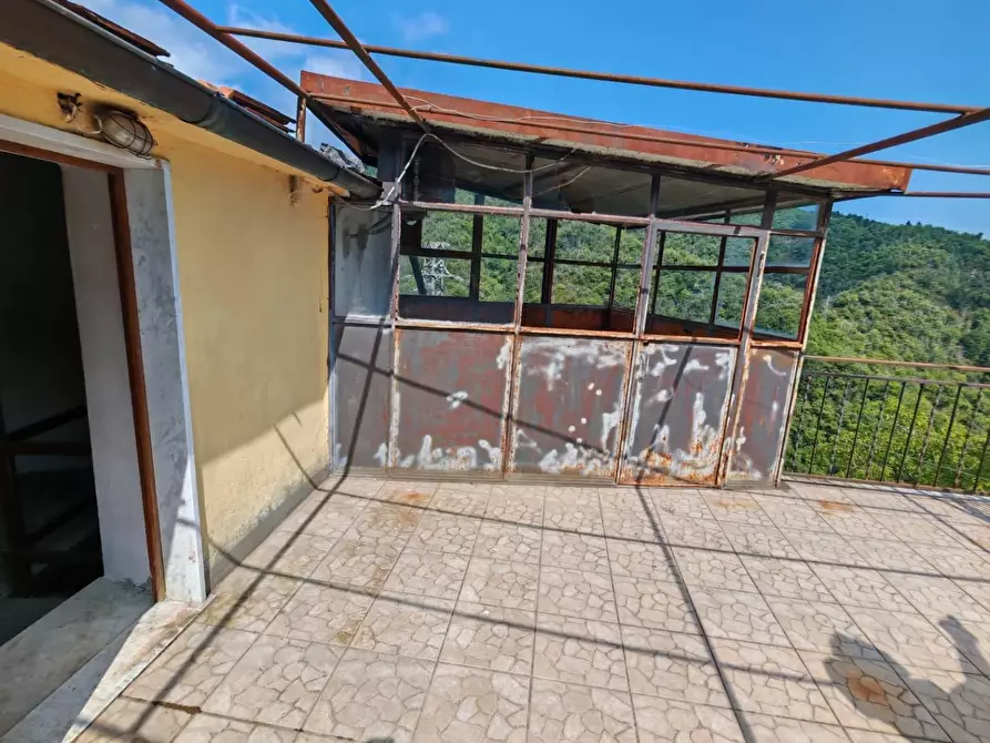 Immagine 30 di Porzione di casa in vendita  a Fivizzano