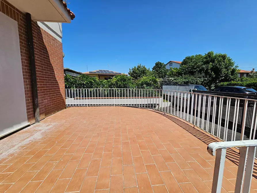 Immagine 3 di Appartamento in vendita  a Collesalvetti