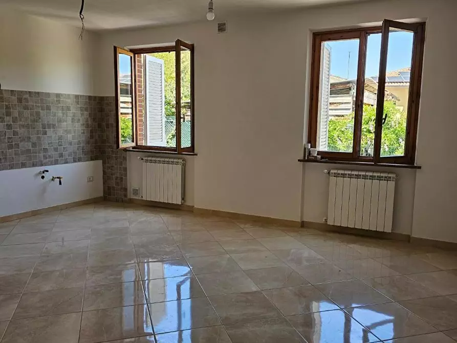 Immagine 6 di Appartamento in vendita  a Collesalvetti