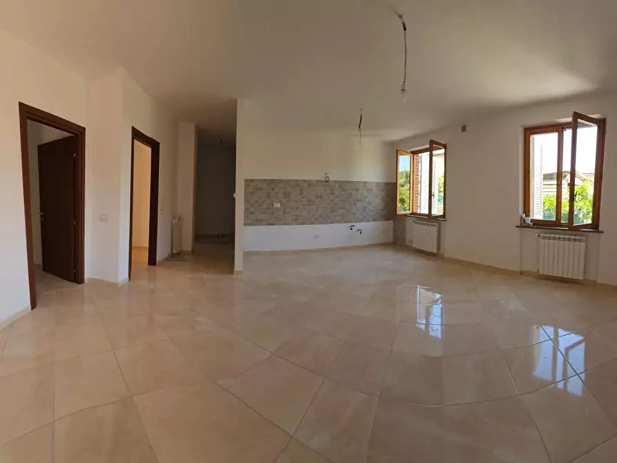 Immagine 23 di Appartamento in vendita  a Collesalvetti