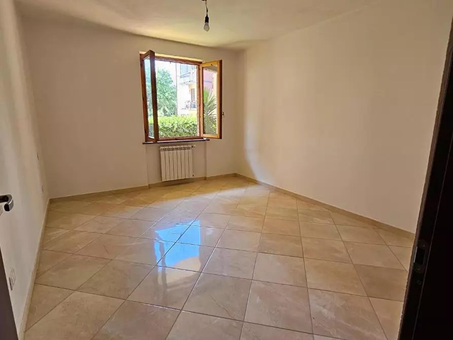 Immagine 11 di Appartamento in vendita  a Collesalvetti