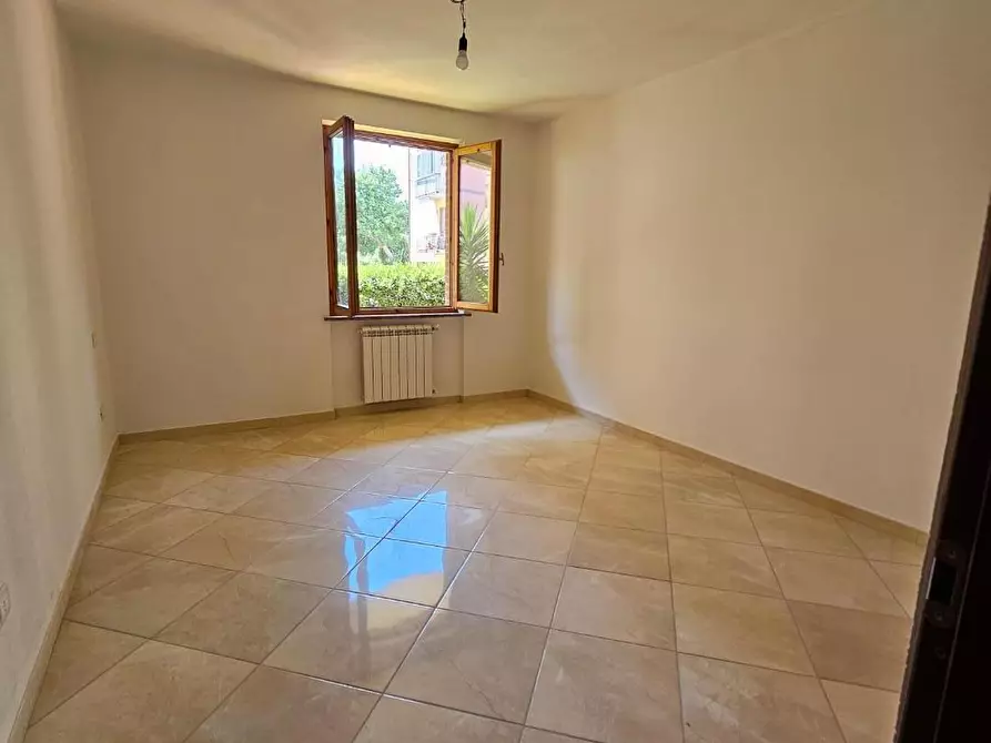 Immagine 20 di Appartamento in vendita  a Collesalvetti