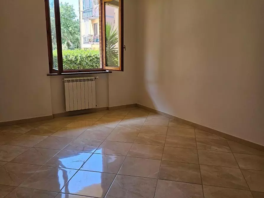 Immagine 12 di Appartamento in vendita  a Collesalvetti