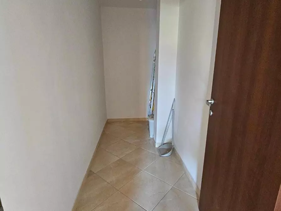 Immagine 10 di Appartamento in vendita  a Collesalvetti