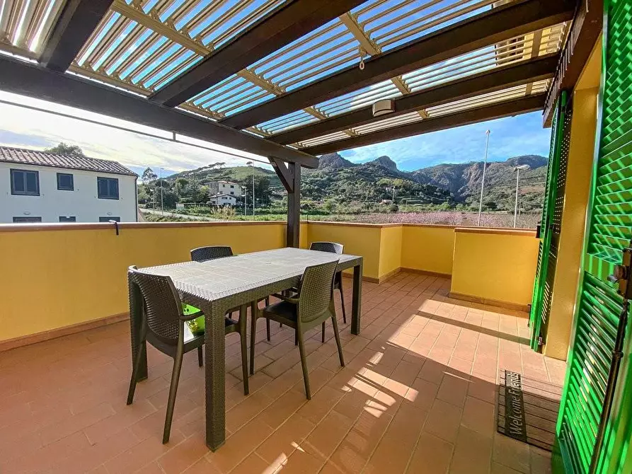 Immagine 2 di Appartamento in vendita  a Porto Azzurro