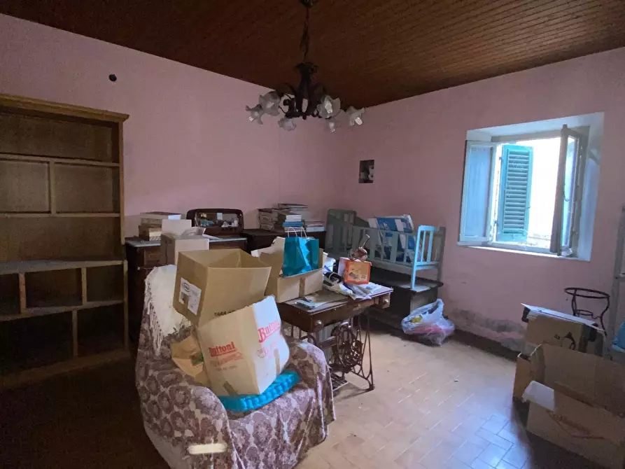 Immagine 6 di Appartamento in vendita  a Bagni Di Lucca