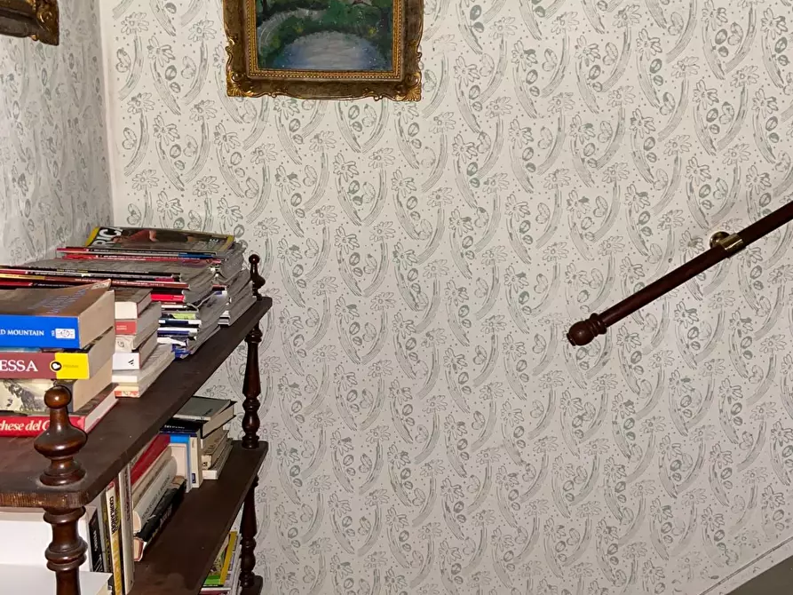 Immagine 11 di Appartamento in vendita  a Bagni Di Lucca