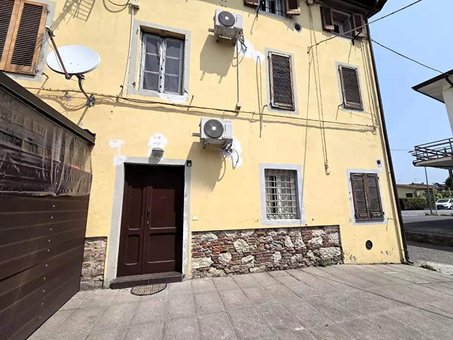 casa indipendente in vendita a Capannori in zona Lunata