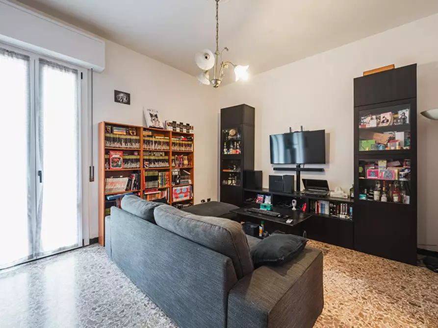 Immagine 4 di Appartamento in vendita  a Modena