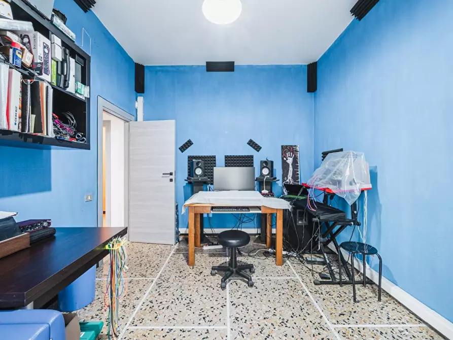 Immagine 24 di Appartamento in vendita  a Modena