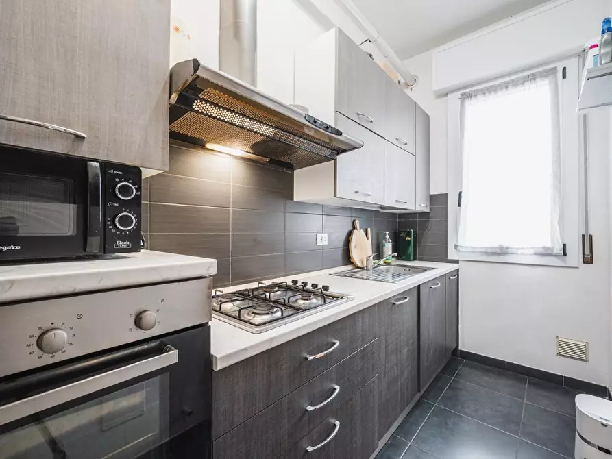 Immagine 14 di Appartamento in vendita  a Modena