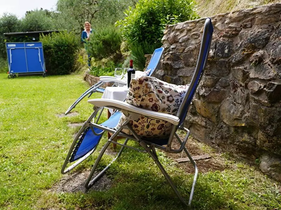 Immagine 10 di Rustico / casale in vendita  a Capannori