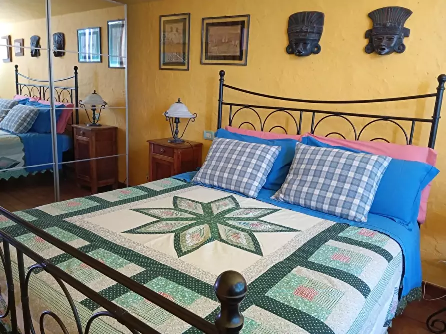 Immagine 36 di Rustico / casale in vendita  a Capannori