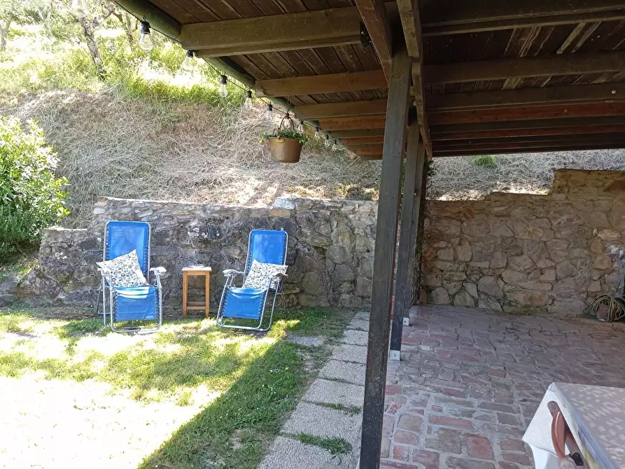 Immagine 15 di Rustico / casale in vendita  a Capannori
