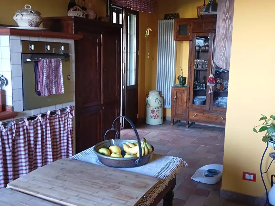 Immagine 25 di Rustico / casale in vendita  a Capannori