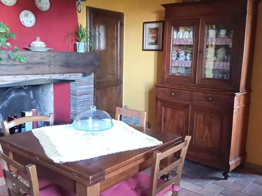 Immagine 27 di Rustico / casale in vendita  a Capannori