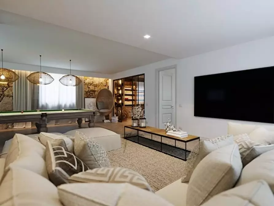 Immagine 21 di Villa in vendita  a Forte Dei Marmi