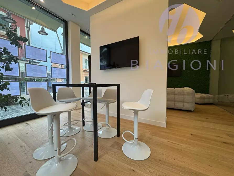 Immagine 29 di Villa in vendita  a Forte Dei Marmi