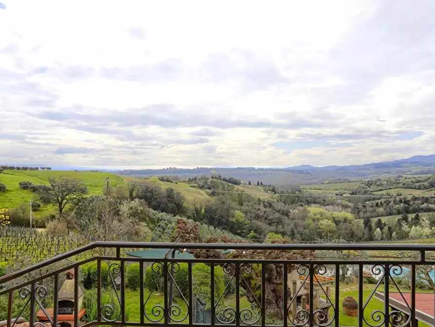 Immagine 18 di Casa colonica in vendita  a Gambassi Terme