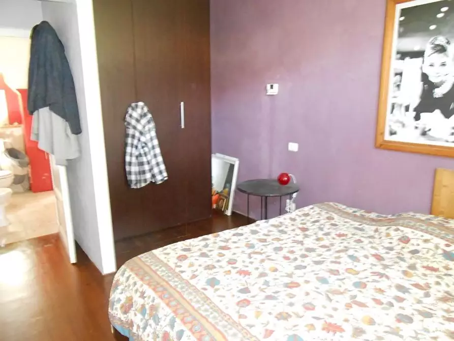 Immagine 13 di Rustico / casale in vendita  a Vecchiano