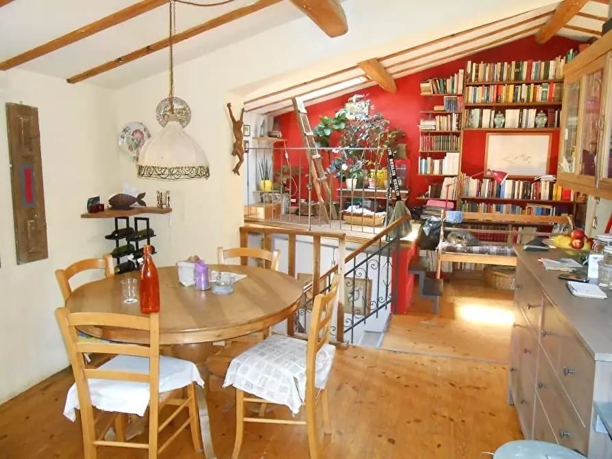 Immagine 23 di Rustico / casale in vendita  a Vecchiano