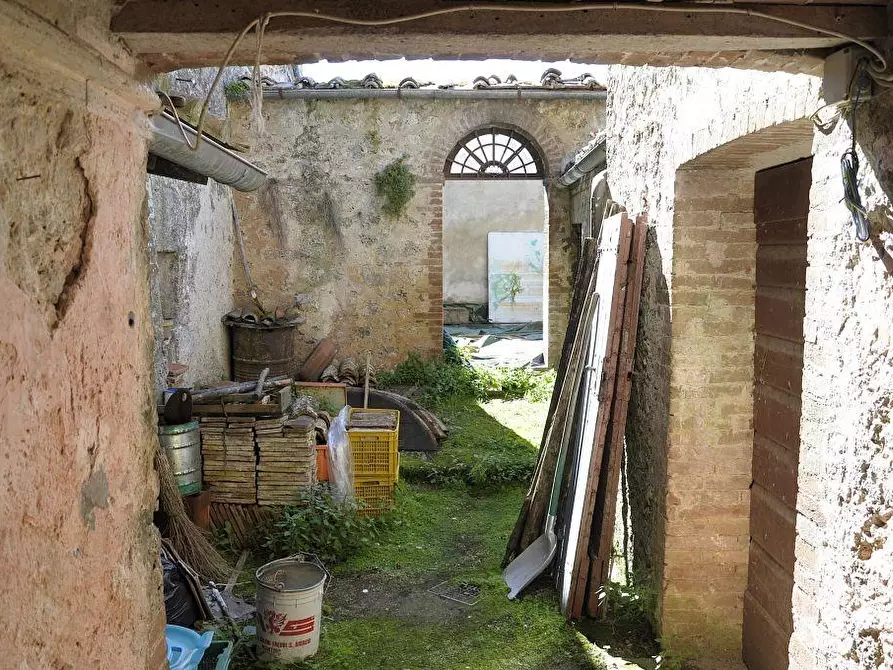 Immagine 18 di Rustico / casale in vendita  a Monteriggioni