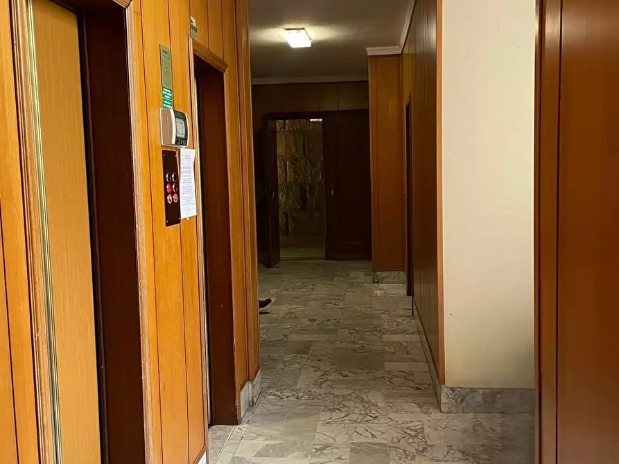 Immagine 32 di Ufficio in vendita  a Torino