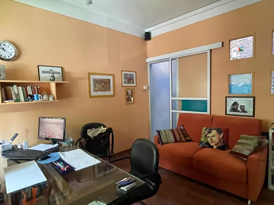 Immagine 14 di Ufficio in vendita  a Torino