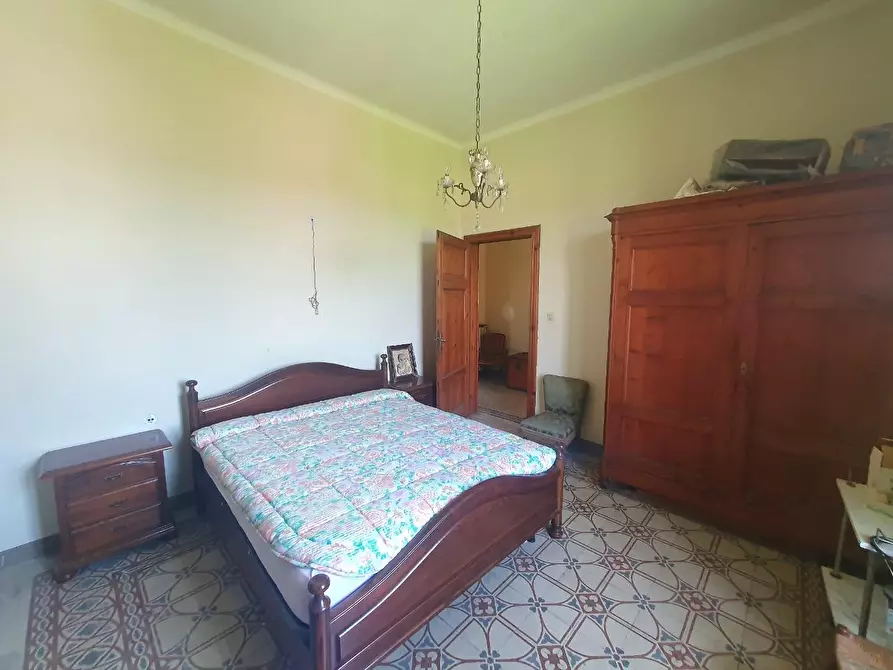 Immagine 27 di Villa in vendita  a Lucca