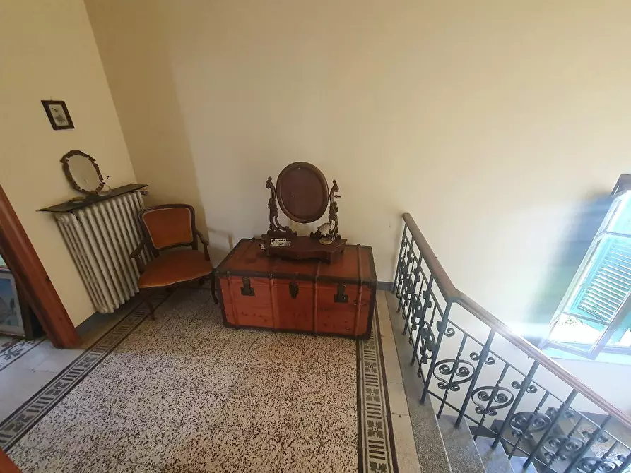 Immagine 26 di Villa in vendita  a Lucca