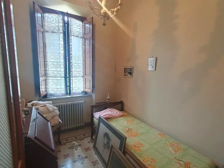 Immagine 34 di Villa in vendita  a Lucca