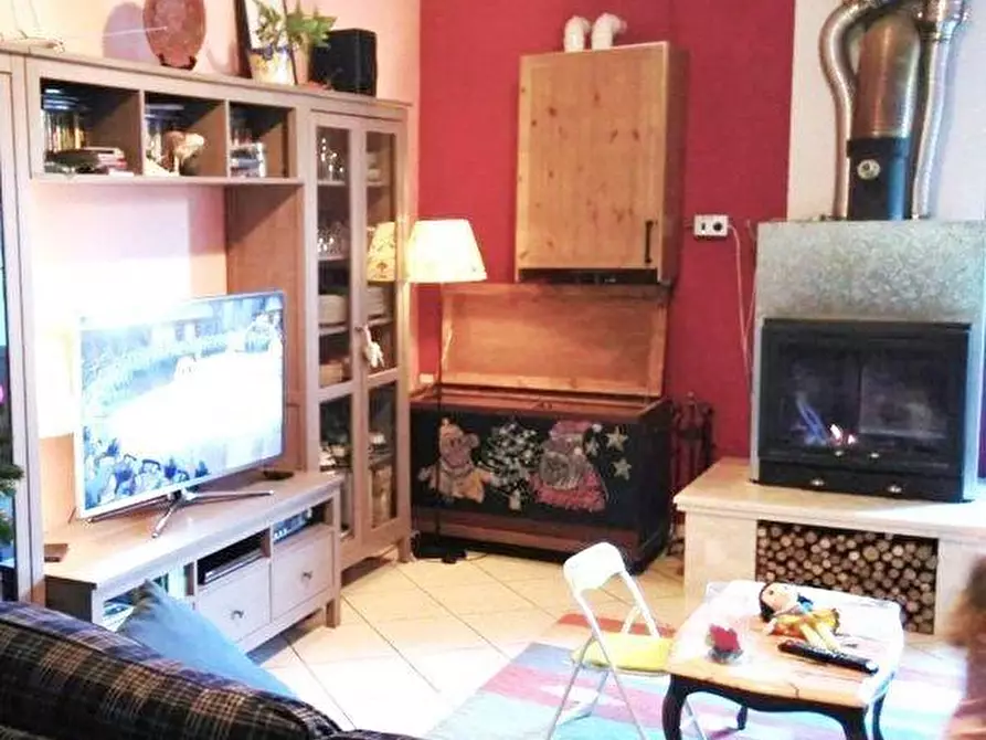 Immagine 22 di Villetta a schiera in vendita  a Licciana Nardi