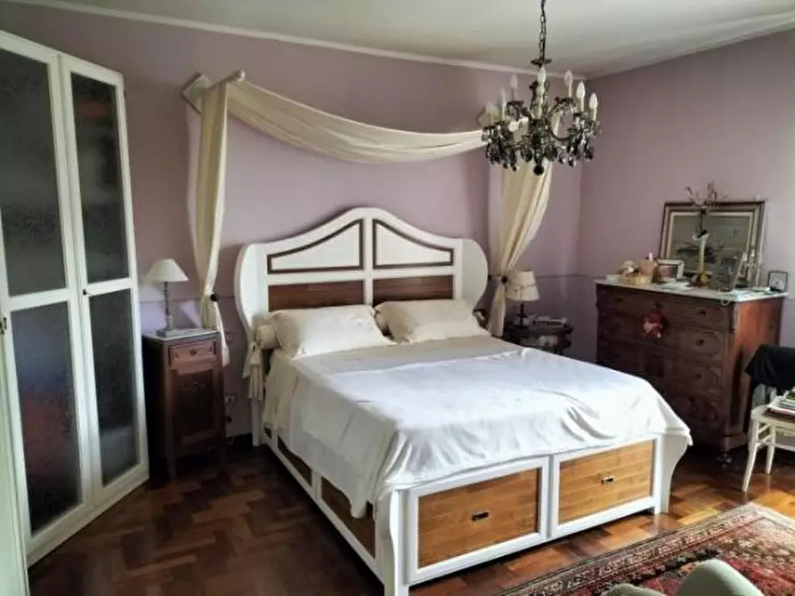 Immagine 38 di Villetta a schiera in vendita  a Licciana Nardi