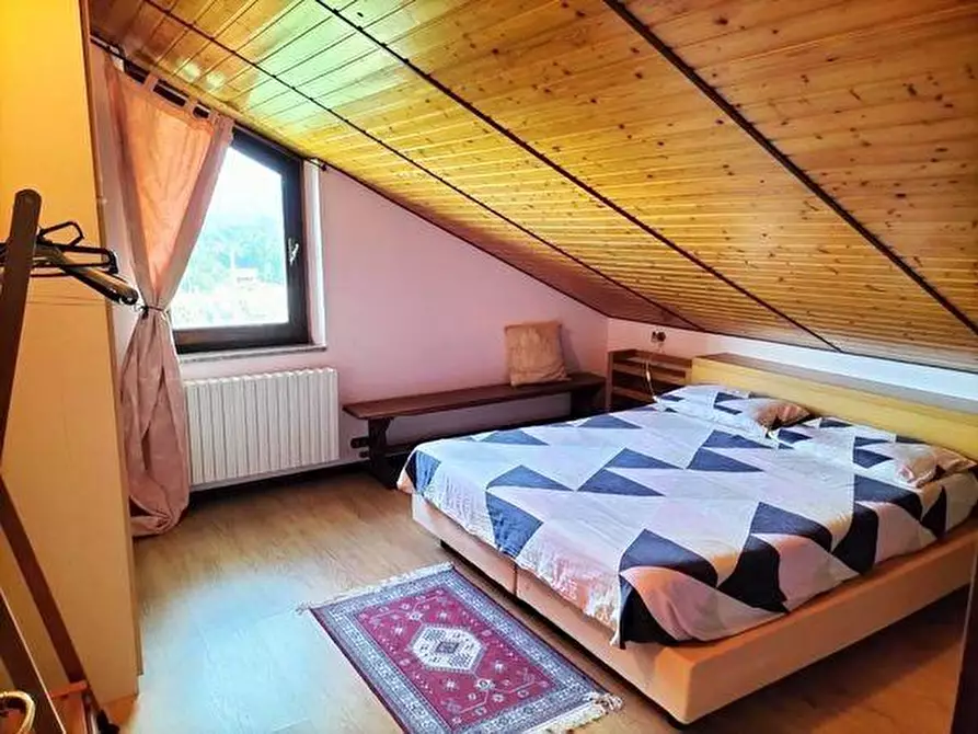 Immagine 7 di Villetta a schiera in vendita  a Licciana Nardi