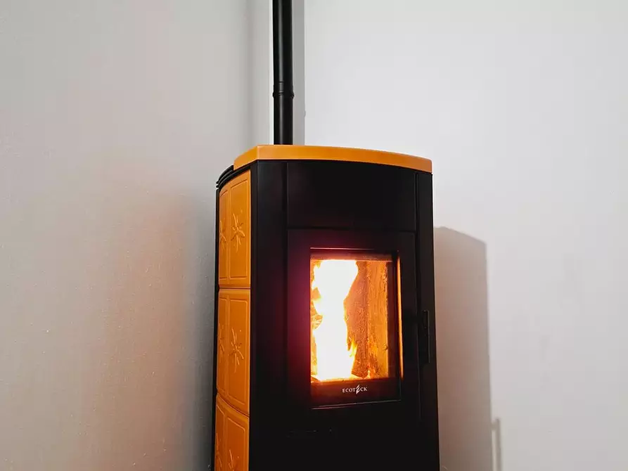 Immagine 9 di Terratetto in vendita  a Monticiano