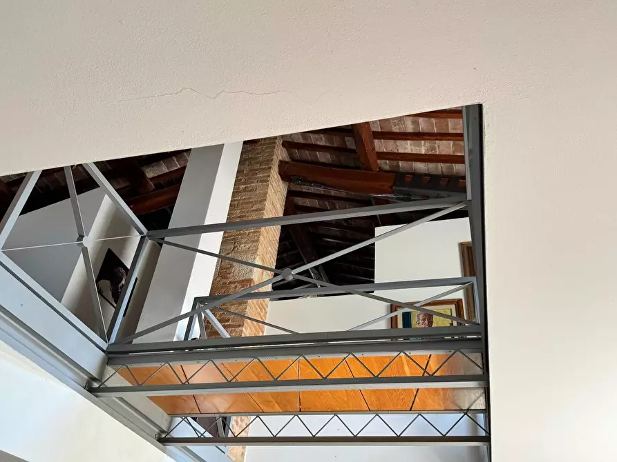 Immagine 26 di Rustico / casale in vendita  a Siena