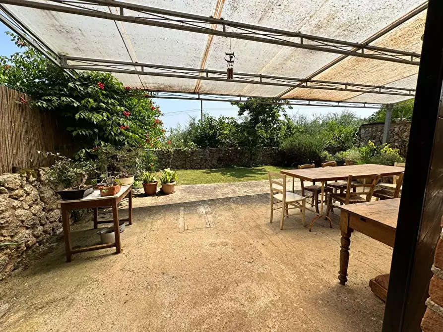 Immagine 32 di Rustico / casale in vendita  a Siena