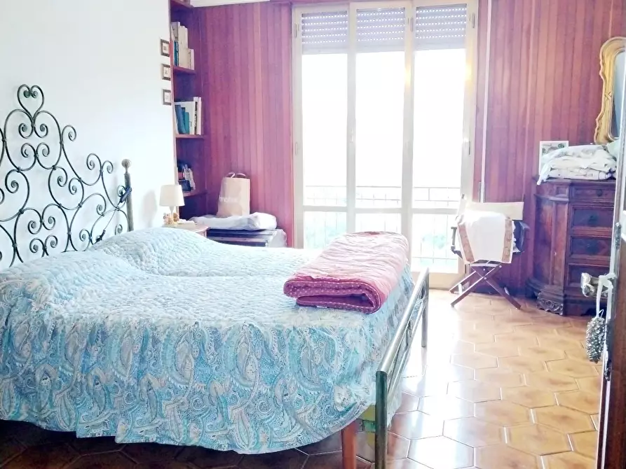 Immagine 4 di Casa indipendente in vendita  a Follo