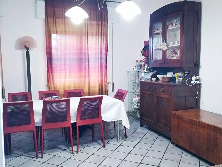 Immagine 15 di Casa indipendente in vendita  a Follo