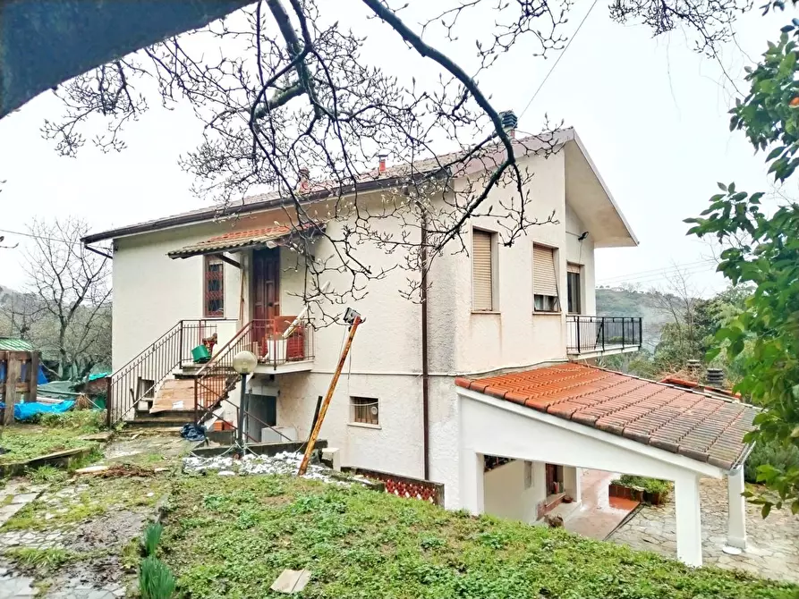 Immagine 20 di Casa indipendente in vendita  a Follo