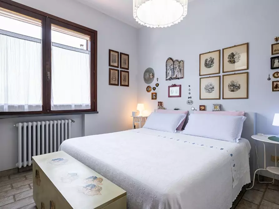 Immagine 38 di Casa bifamiliare in vendita  a Pontedera