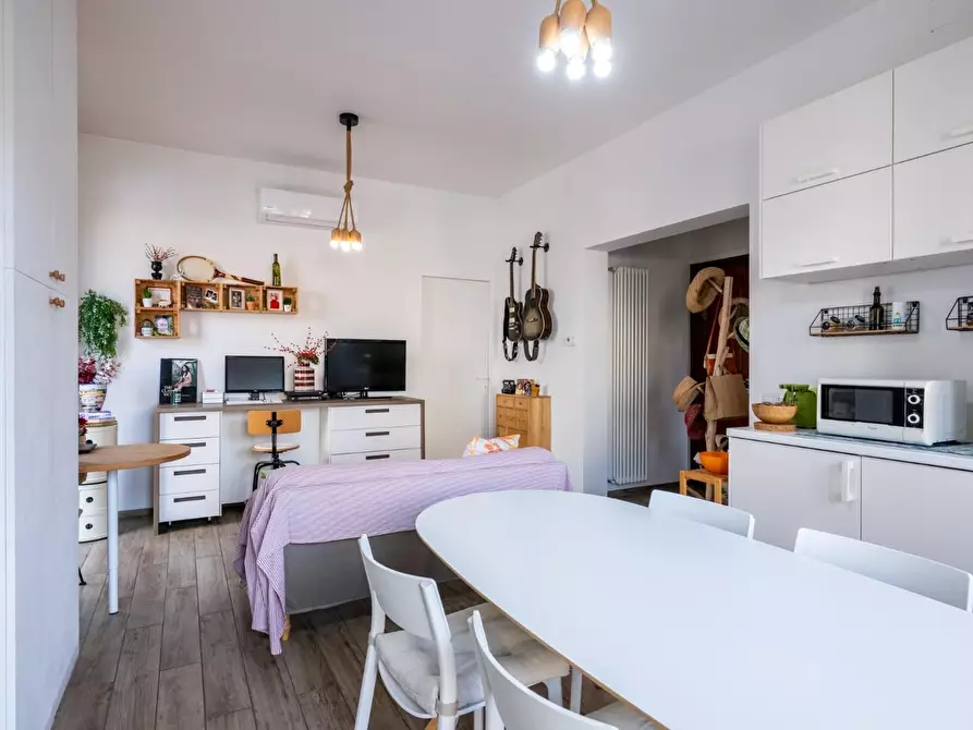 Immagine 45 di Casa bifamiliare in vendita  a Pontedera