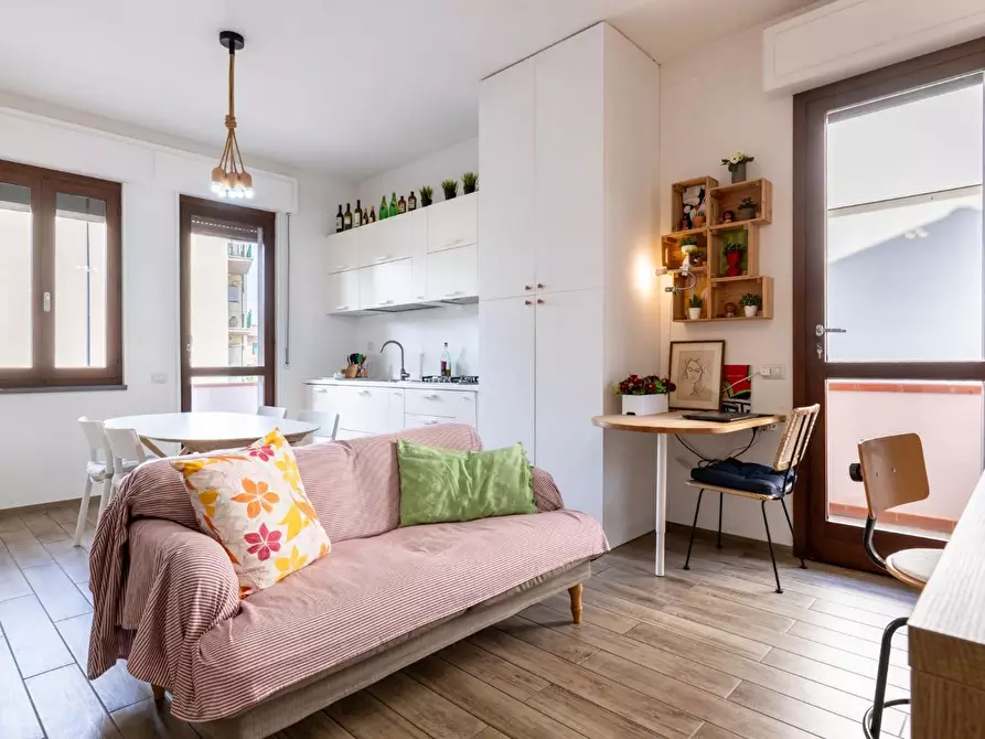 Immagine 40 di Casa bifamiliare in vendita  a Pontedera