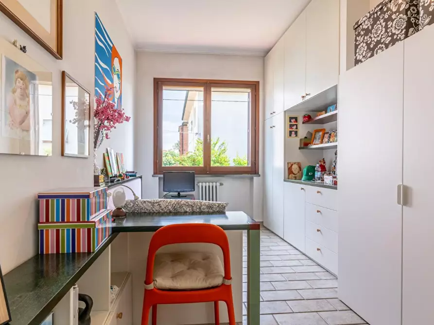 Immagine 32 di Casa bifamiliare in vendita  a Pontedera