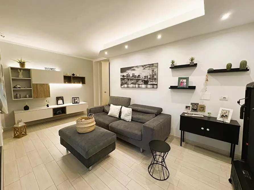 Immagine 2 di Appartamento in vendita  a Empoli